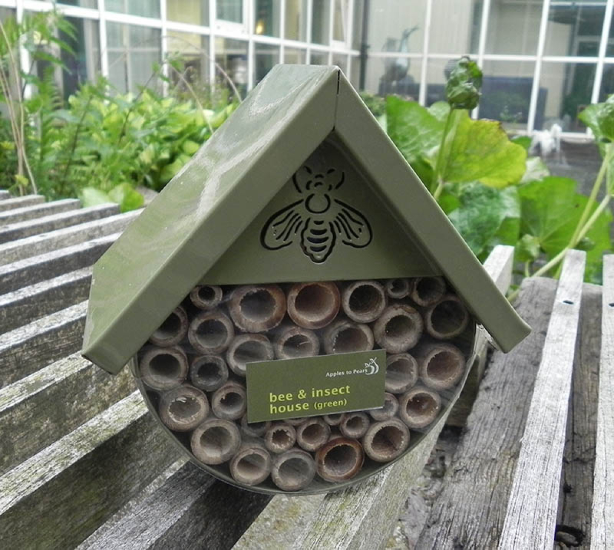 Bee & Insect House Green